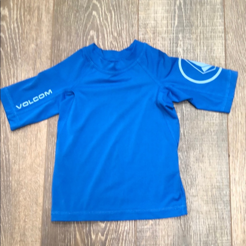 Volcom rashguard